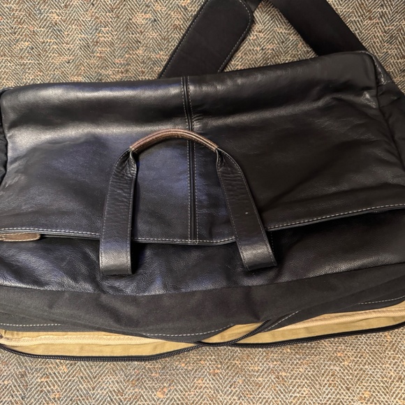 Men's Boconi Overnighter Garmet Bag - Dark Chocolate Brown (Pre Owned) - Picture 14 of 16